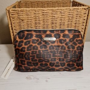 Cosmetic bag , taylor brooke